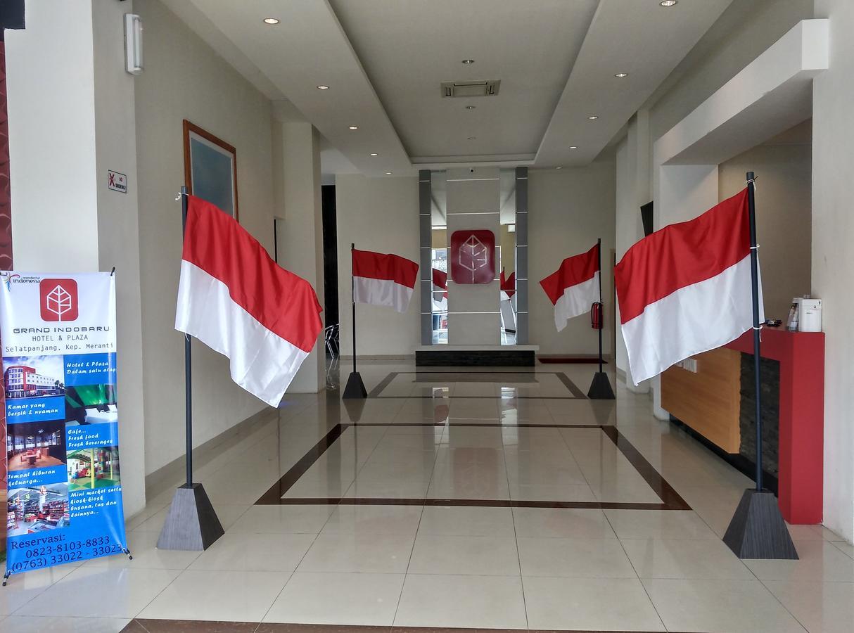 Grand Indobaru Hotel Selatpanjang Exteriör bild